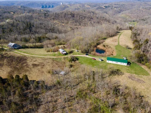 1175 Ginger Ridge Rd, Manchester, OH 45144