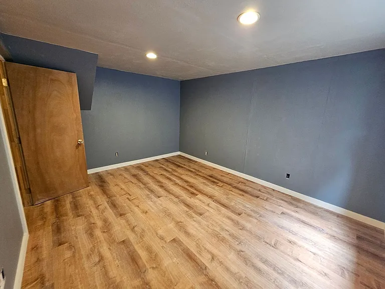 7490 Woody Creek Dr — Photo 19