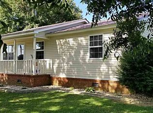 241 Hood Dr, Boaz, AL 35956