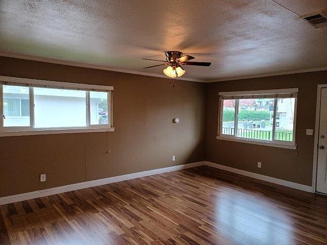 1st image of 3521 Town Ct APT 4