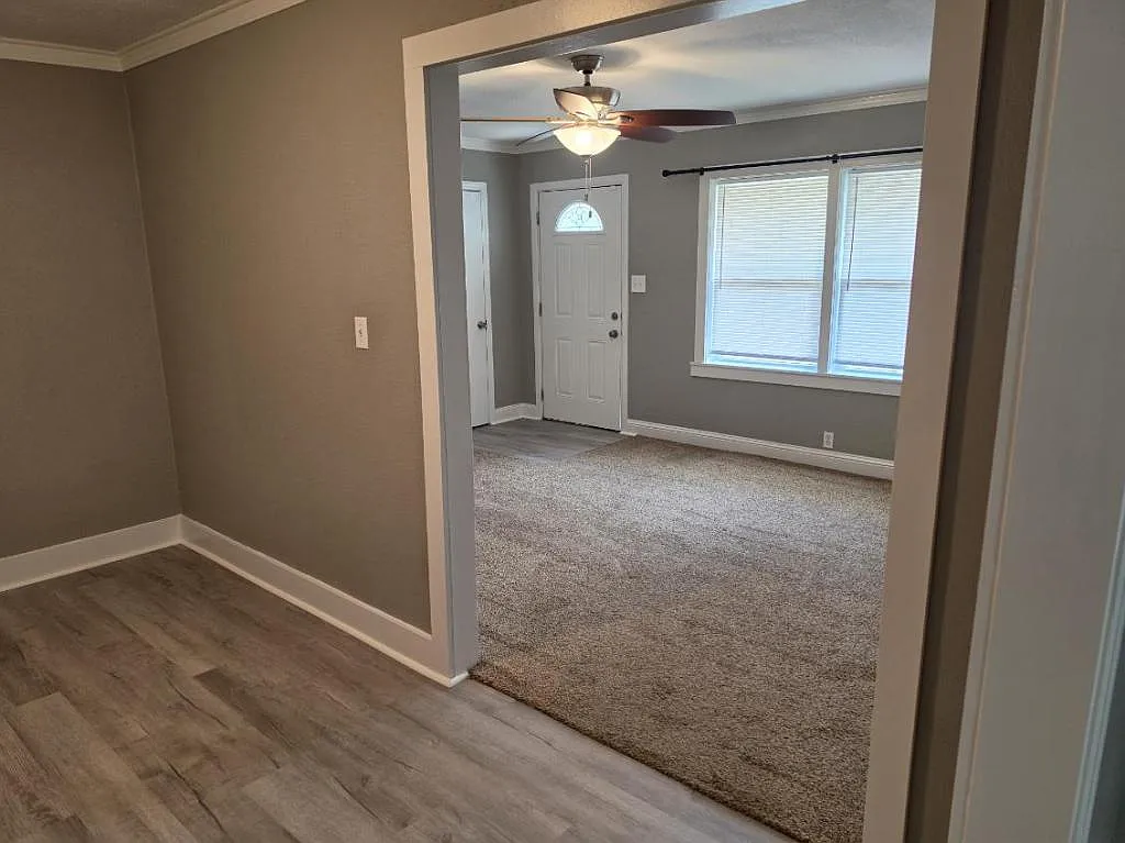 105 Freeman St — Photo 4