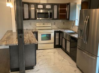 17030 Park Place St #B, Eagle River, AK 99577