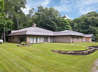 7434 Fenton Rd, North Bloomfield, OH 44450