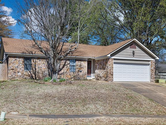 2nd image of 4074 Remsen Cv