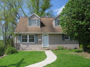 152 Bryant Dr, Pittsburgh, PA
