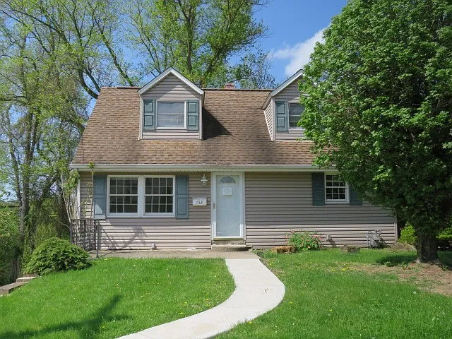 152 Bryant Dr photo 1