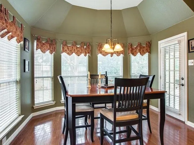 4225 Bonita Dr — Photo 13