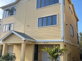 611 Cedars Ct, Longboat Key, FL 34228