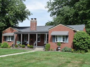 1052 Stewart St, Newark, OH