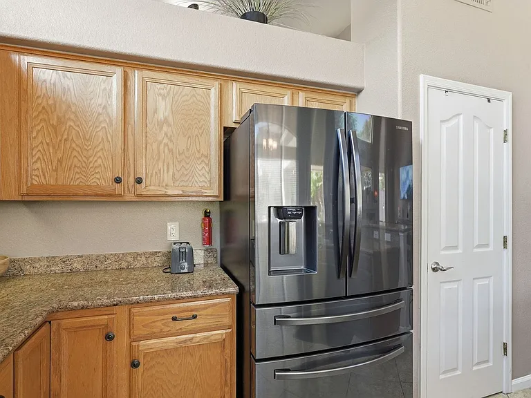 12884 N Pioneer Way — Photo 13