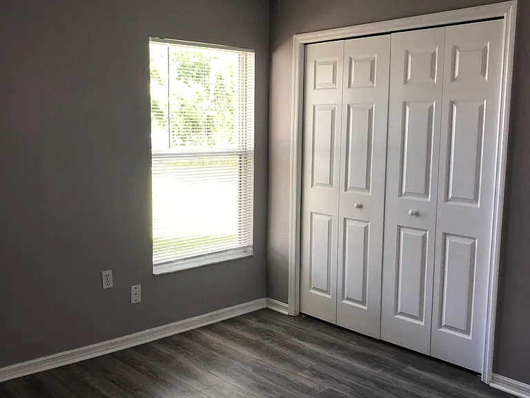 126 Oak Promenade Ct — Photo 29