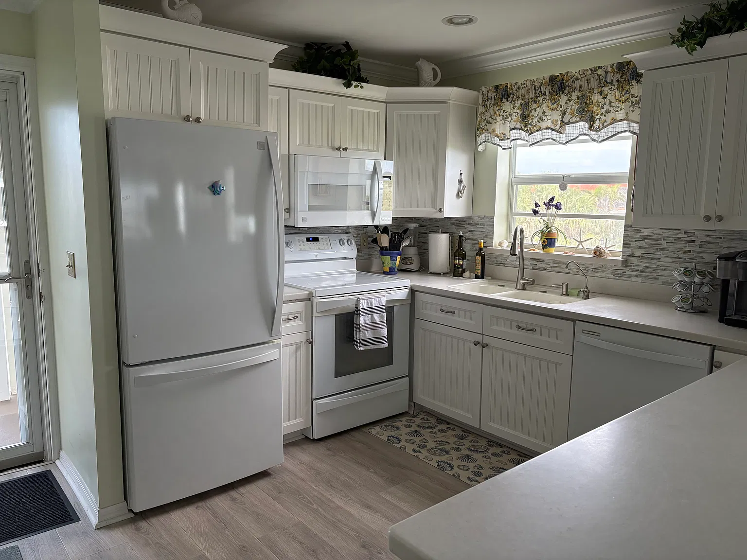 2 bed, 1250 sqft, $5,000 — Photo 3