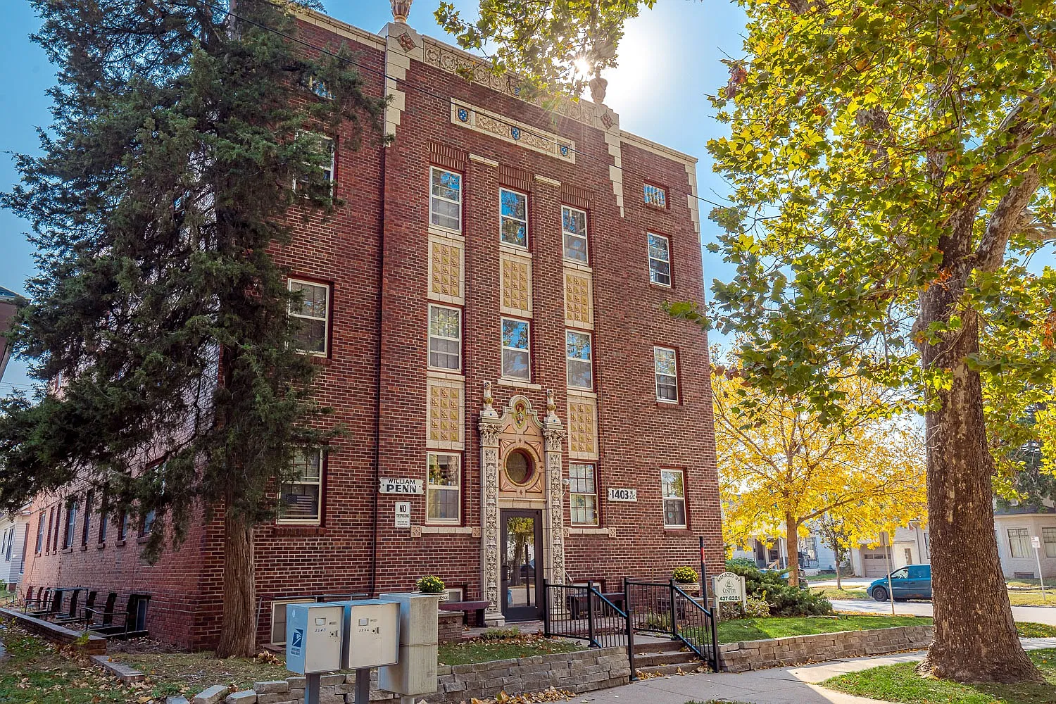 1403 E St — Photo 1