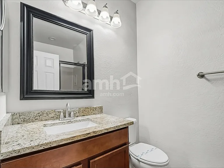 868 W Basswood Ave — Photo 11