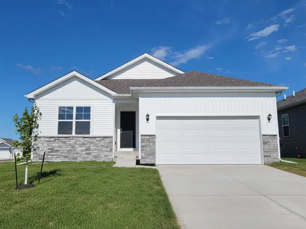 913 33rd St SE, Altoona, IA 50009