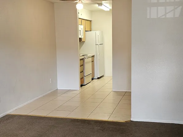 2745 N Salem #201, Mesa, AZ 85215