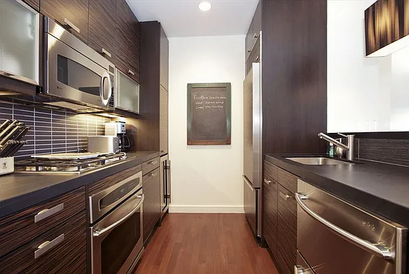 Rented by Corcoran | media 14