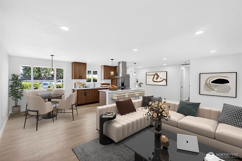 4th image of 408 26th Street SE
