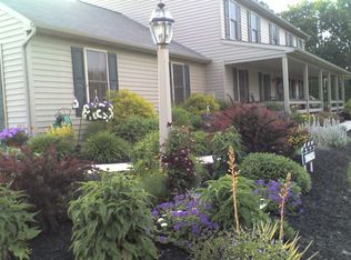 154 Hollow Rd, New Providence, PA 17560