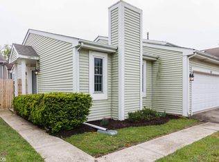 414 Farmbrook Ct, Romeoville, IL 60446