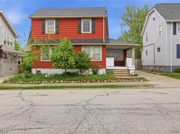 1521 Blossom Park Ave, Lakewood, OH 44107