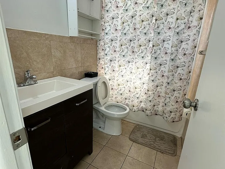 1705 Adams St #1705 — Photo 8