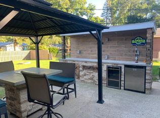 6405 Aldine, Brighton, MI 48116