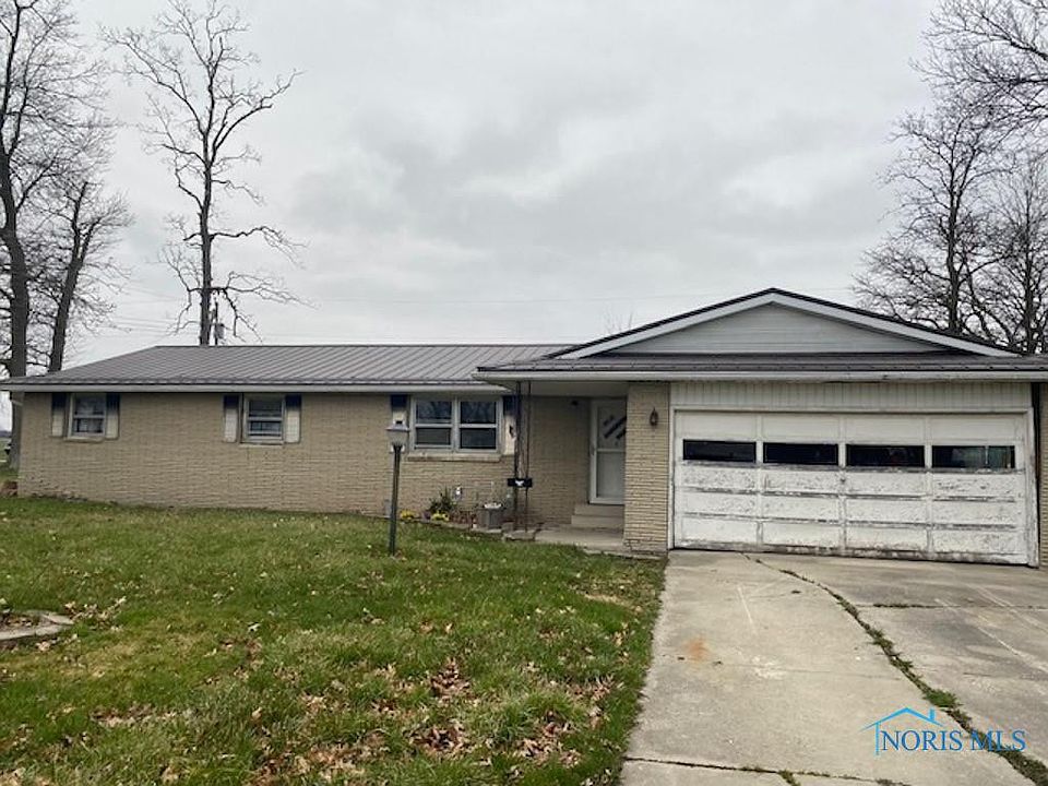1st image of 105 Elmwood Dr