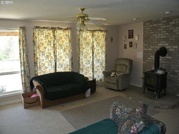 4th image of 31821 NE Mystic Dr