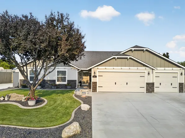 1902 Diamond Head Way, West Richland, WA 99353