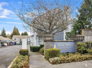 17218 97th Pl SW APT 202, Vashon, WA 98070