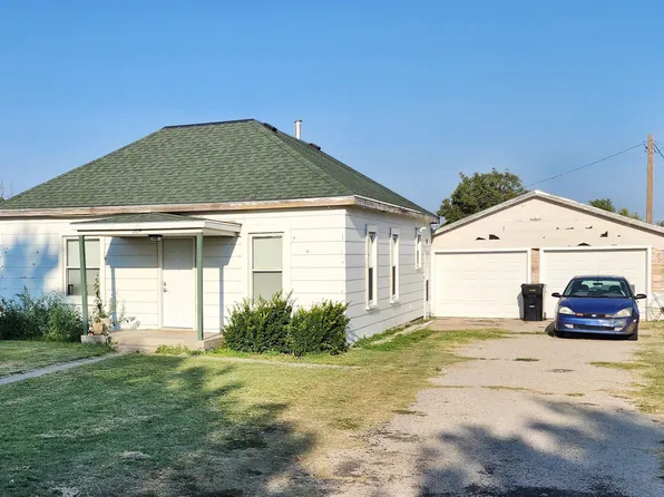 204 S 8th St, Wakeeney, KS 67672