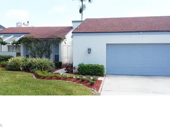 6586 Daniel Ct, Fort Myers, FL 33908