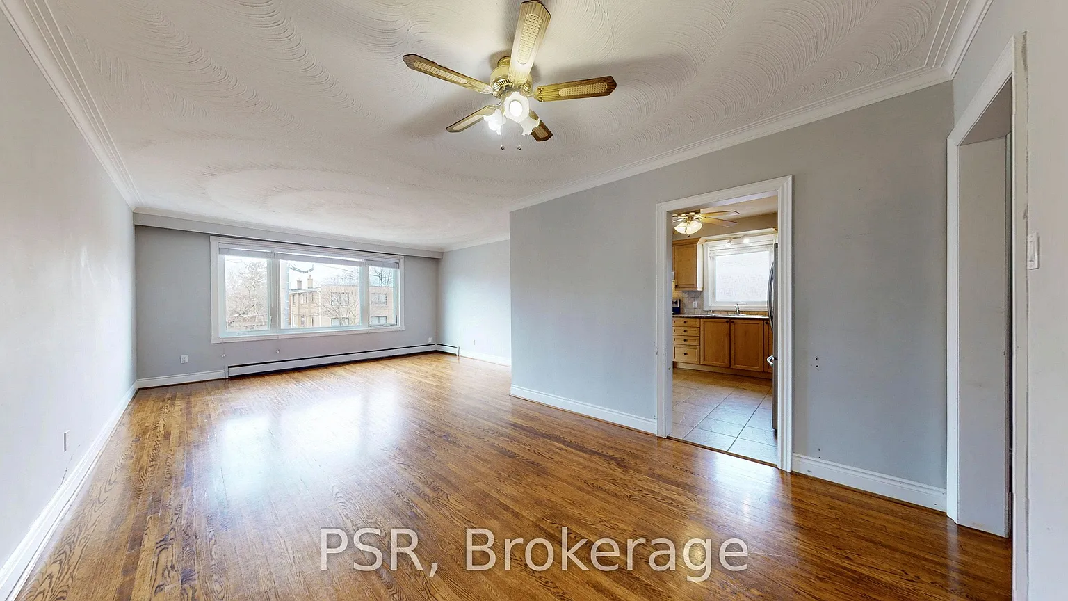 37 Morgan Ave photo 1
