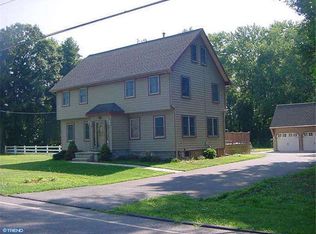 133 Barnsboro Rd, Sewell, NJ 08080