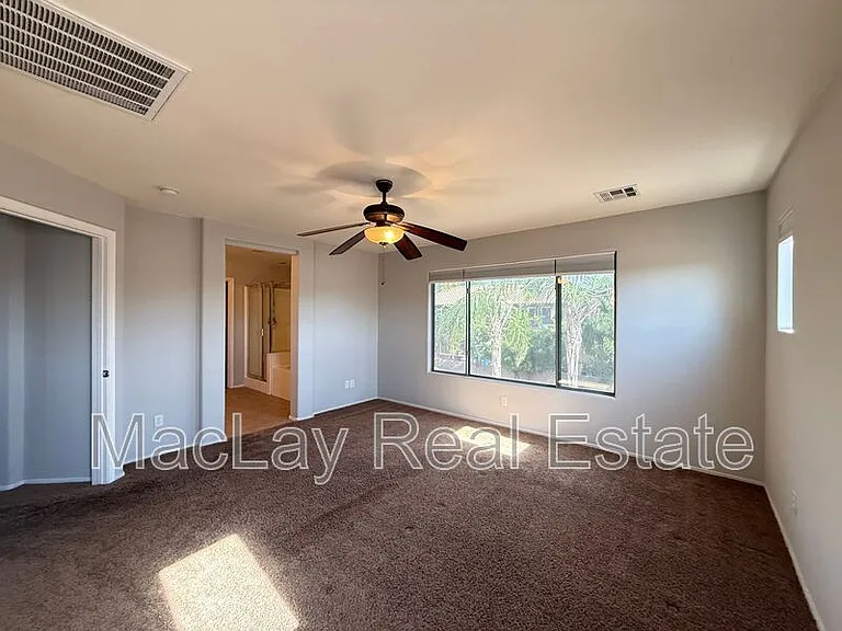 19641 E Carriage Way — Photo 11
