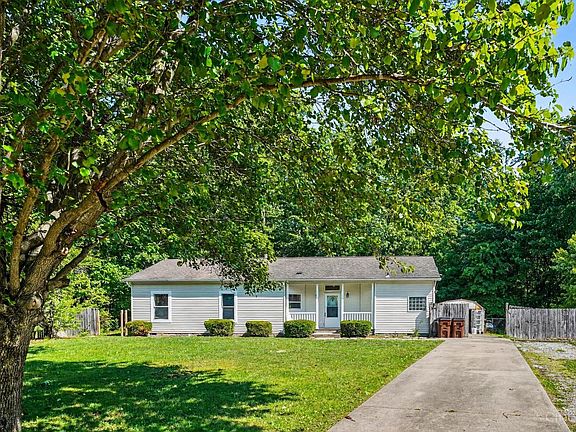 3rd image of 4229 E Fork Hills Dr