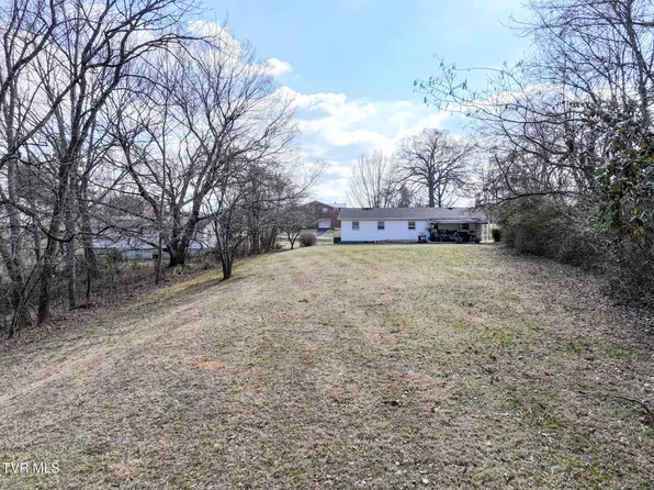 Brooks St, Greeneville, TN 37743