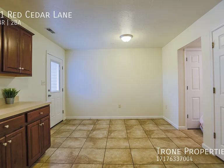 21 Red Cedar Ln #21 — Photo 4