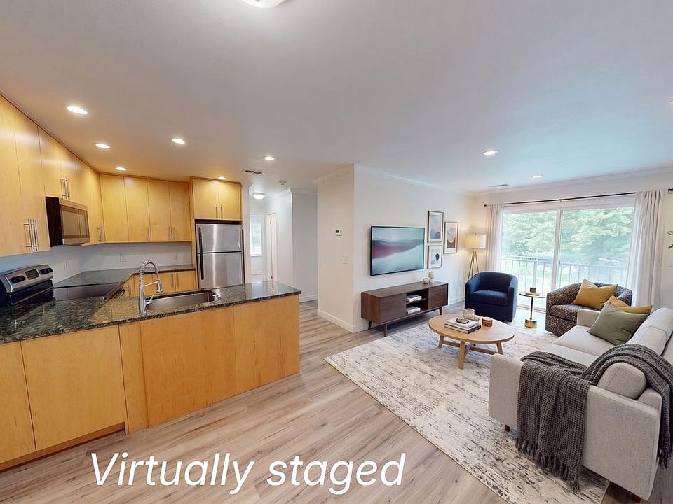 1st image of 18328 Streamside Dr APT 304