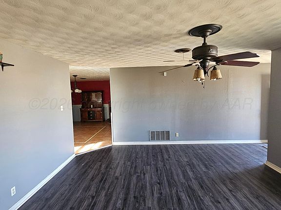 4th image of 2121 N Zimmers St
