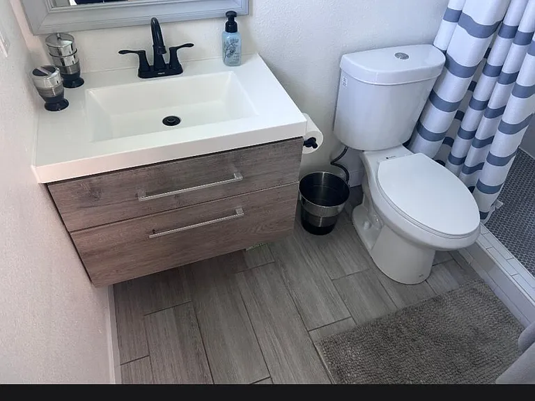 2114 W San Juan Ave — Photo 1