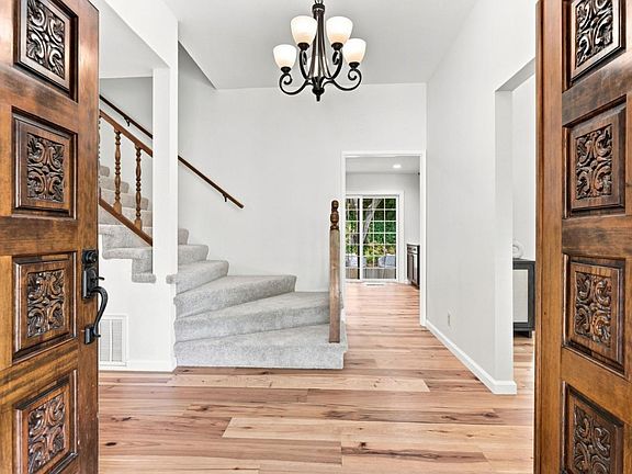 5th image of 16710 Trail Dr