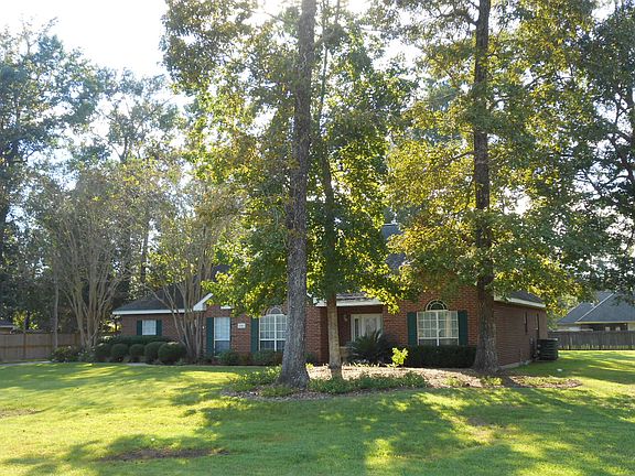 3rd image of 1101 W Diamond Cir