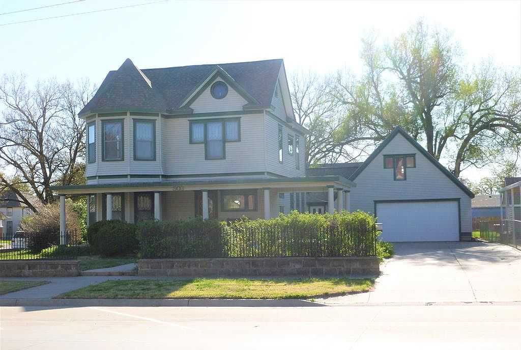 503 N Main St, Hoisington, KS 67544 Zillow
