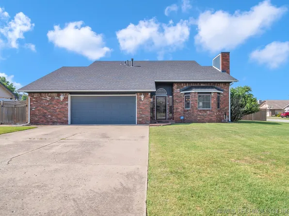 13006 E 45th St, Tulsa, OK 74134