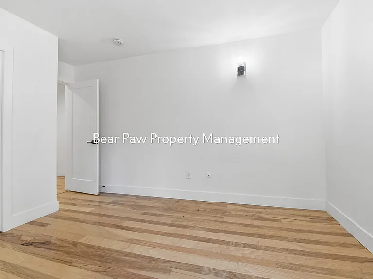 30553 Sun Creek Dr — Photo 29