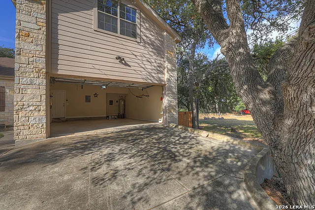 1060 Somerset — Photo 13
