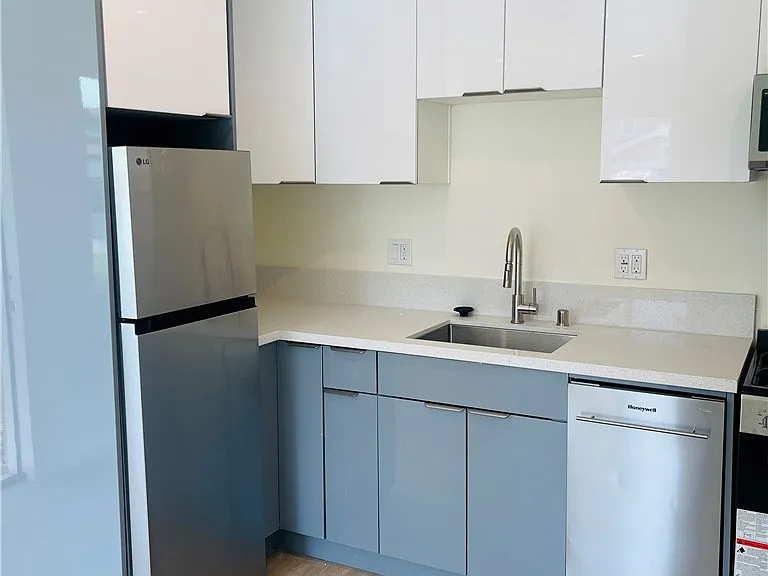 7533 Bovey Ave — Photo 8