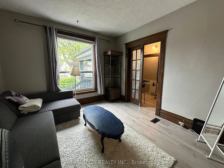 17 Saint Andrew St — Photo 10
